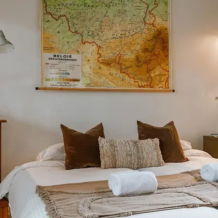 Huswell - Charming Mansion In Vibrant Holiday home *