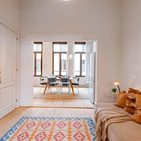 Huswell - Charming Mansion In Vibrant * Antwerp